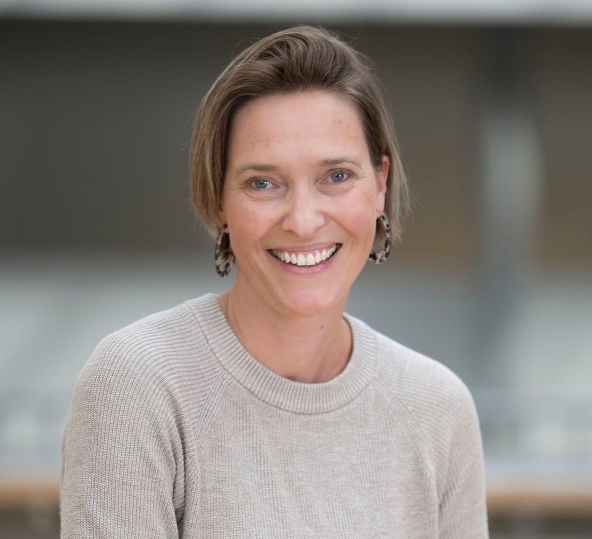 Anouk de Vries, communicatieadviseur E-mail: a.devries@diamid.nl Telefoonnummer 06 11 34 67 29 Aanwezig op ma, di, do